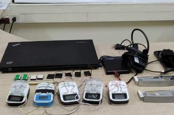 PC prende homem com chupa-cabras usado para clonar cartões bancários