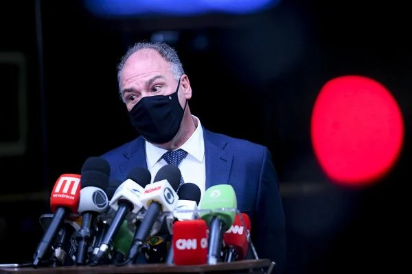 Com dificuldade planalto só definirá líder no Senado após Carnaval, afirmam parlamentares