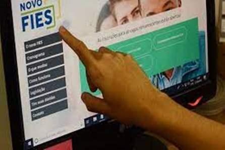 Governo publica MP que possibilita renegociar dívidas do Fies