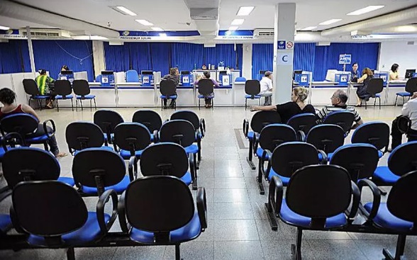 INSS determina que servidores voltem ao trabalho presencial em todo o país
