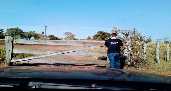 Quadrilha 'toca terror' na madrugada e faz limpa em fazenda 