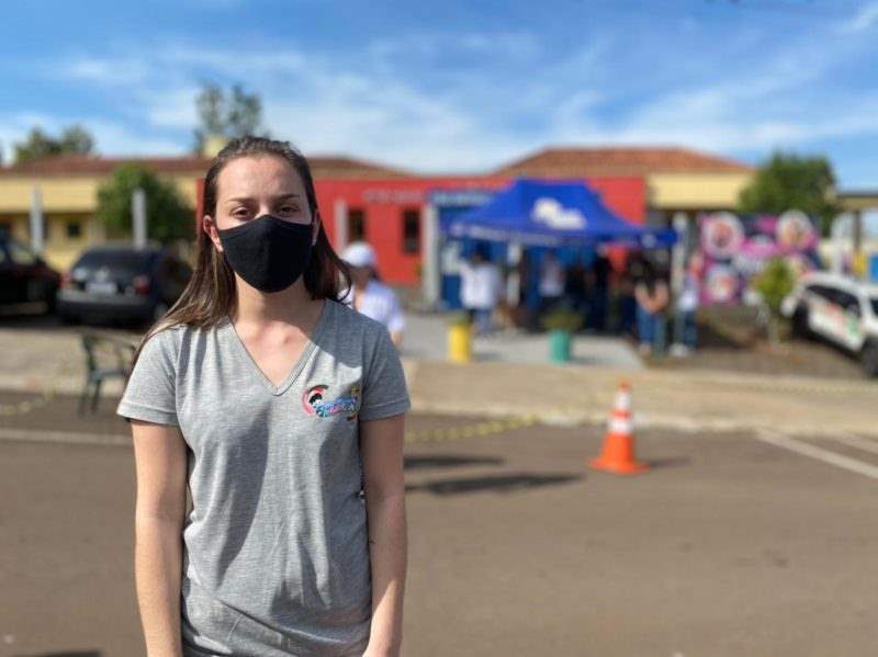Professora descreve terror ao socorrer crianças em ataque a creche 
