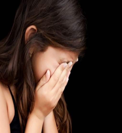 Preso padrasto abusando sexualmente da enteada de 13 anos 