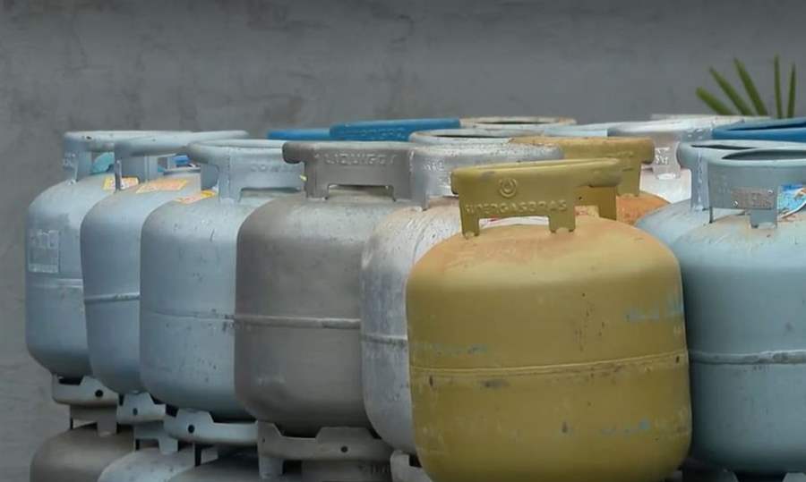 Petrobras vai destinar R$ 300 milhões para programa que prevê gás para famílias de baixa renda