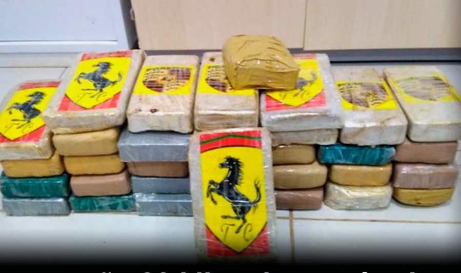 Polícia Civil prende dupla e apreende 30 quilos de pasta base de cocaína 