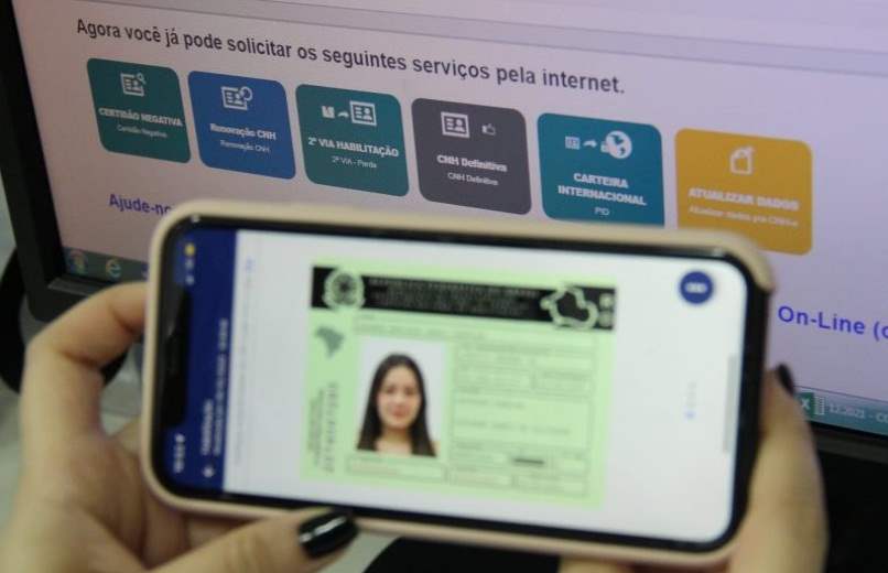 Condutores de veículos devem estar atentos aos novos prazos para renovação da CNH