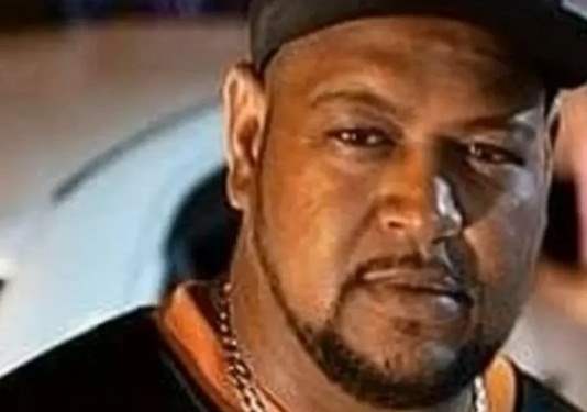 Justiça condena estado a pagar R$ 90 mil de indenização por danos morais à família de radialista morto por PMs