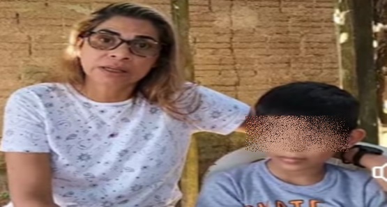 Famílias de desaparecidos em draga cobram por resgate de corpos