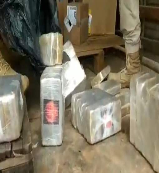 PRF apreende caminhão com meia tonelada de cocaína avaliada em mais de R$ 70 milhões 