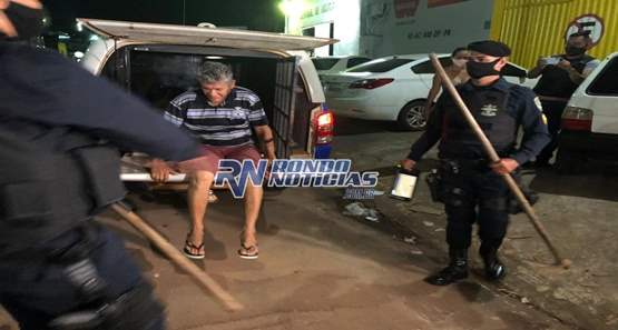 Homem tenta matar irmã e cunhado a golpes de faca e foice 