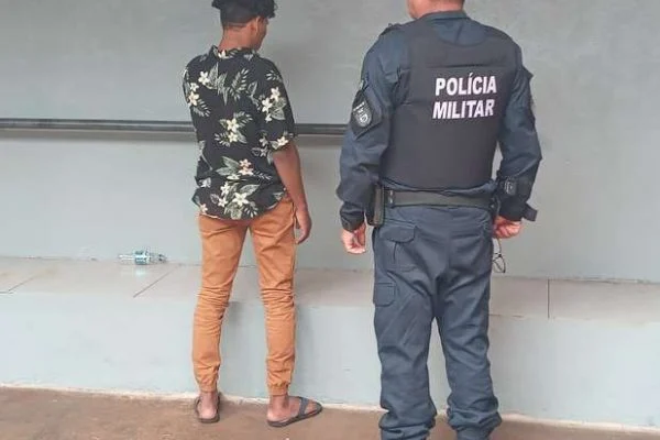 Homem dá 40 facadas na namorada de 16 anos: “Ódio me fez matar”