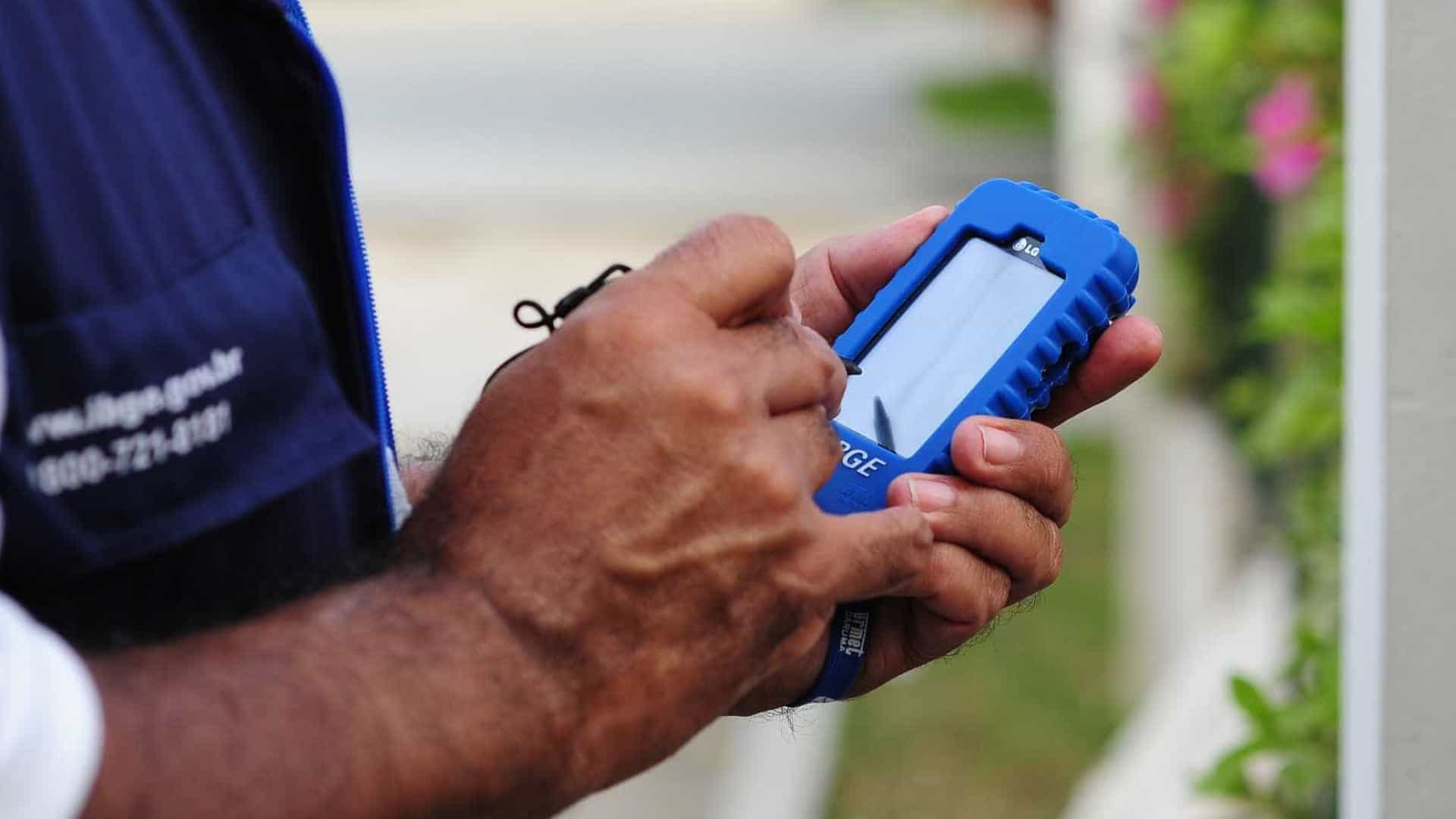 IBGE volta a pedir desculpas por demora em pagamento a recenseadores
