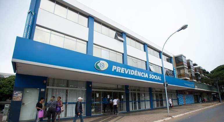 Teto do INSS vai subir para R$ 7.087 para aposentados e pensionistas, após reajuste