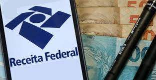 Bancos já oferecem antecipação da restituição do IRPF; entenda se vale a pena
