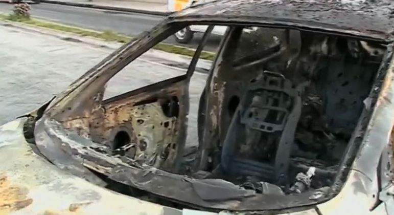 Homens fortemente armados invadem fábrica de joias e incendeiam veículos em Jarinu 