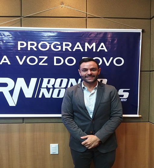 Chefe da Casa Civil fala das ações de Governo e destaca parceria de Marcos Rocha e Hildon Chaves