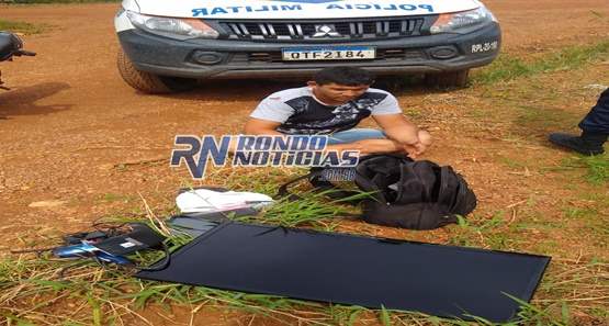 Velho conhecido da polícia é pego com roupas furtadas de residências