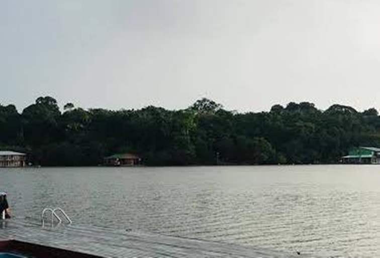Durante bebedeira homem pula em lago e morre afogado no Rio Verde