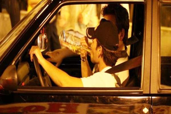 8 pessoas são presas em flagrante durante blitz da Lei Seca no carnaval