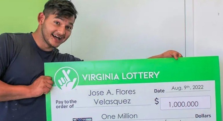 
Sortudo vai buscar R$ 3.000 e descobre que ganhou mais de R$ 5 milhões
