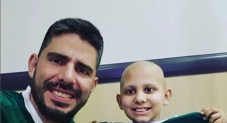Menino que teria um mês de vida consegue dinheiro para realizar tratamento no exterior
