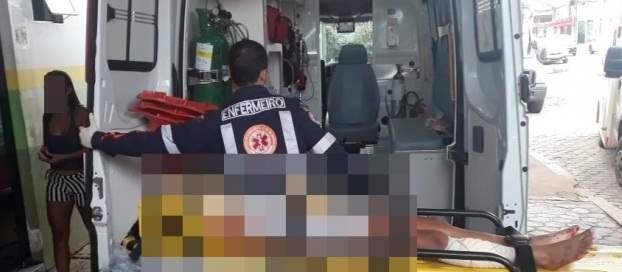 Carro desgovernado atropela criança de 12 anos na zona leste