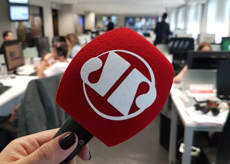 TSE censura Jovem Pan após pedido de Lula e associação divulga nota de repúdio 