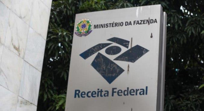 Receita Federal arrecada 30% com devolução do benefício auxílio emergencial
