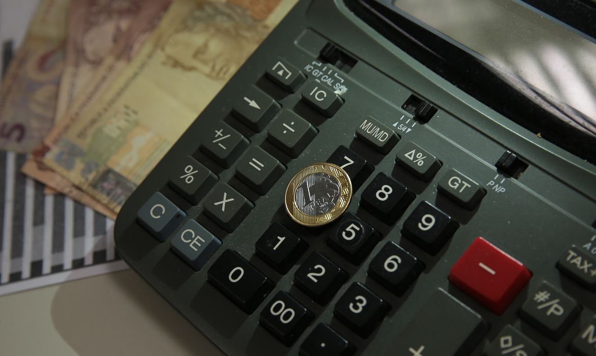 Adesão a parcelamento especial do Simples é prorrogado para 31 de maio
