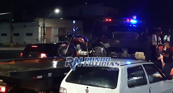 Dupla de malfeitores rouba moto, mas é perseguida e presa pela Polícia Militar 