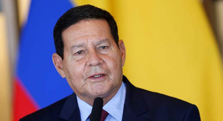 Não há clima para impeachment de Bolsonaro, avalia o vice-presidente Hamilton Mourão

