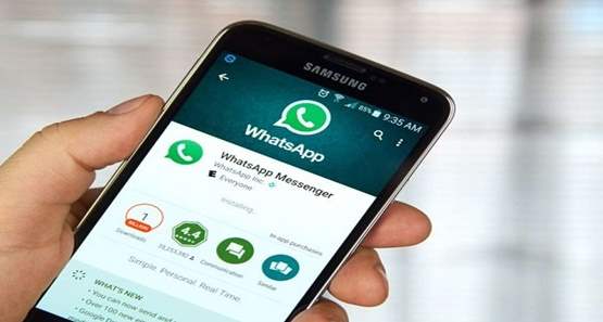 Marido apanha da mulher após ser pego teclando com outra no celular
