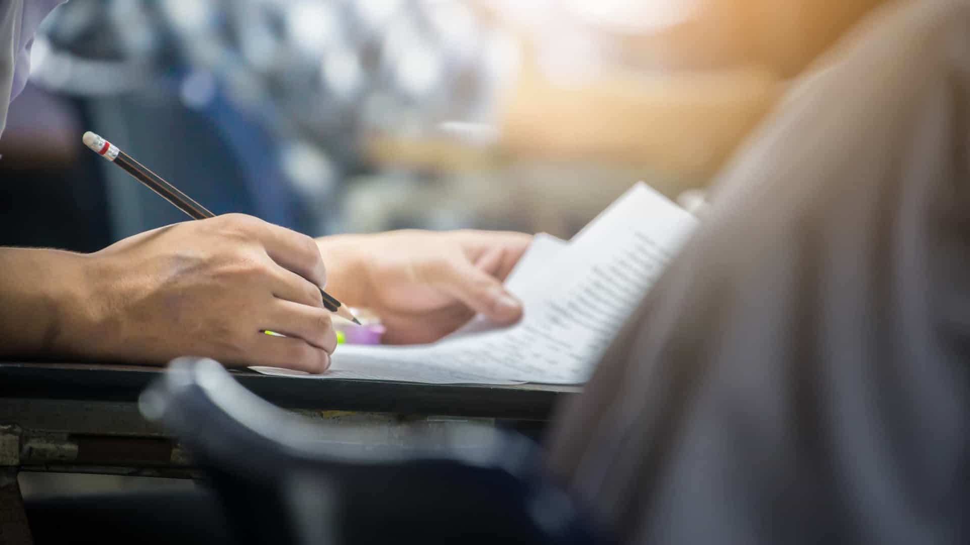 Câmara aprova projeto que estabelece regras para concursos públicos
