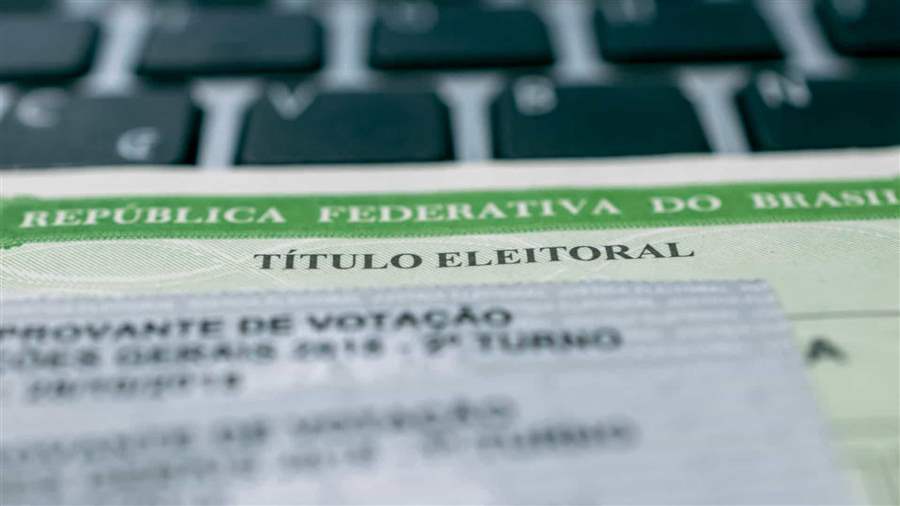 Eleitor tem até 4 de maio para solicitar título; tire dúvidas sobre o documento
