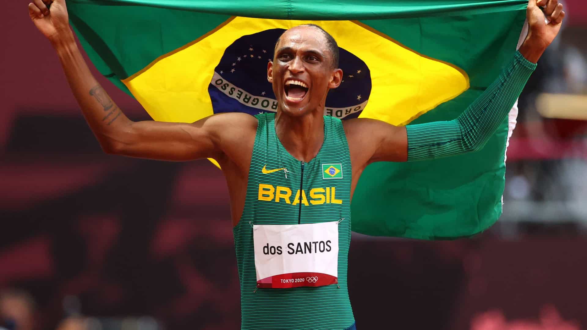 Alison dos Santos é indicado ao prêmio de melhor do ano pela World Athletics
