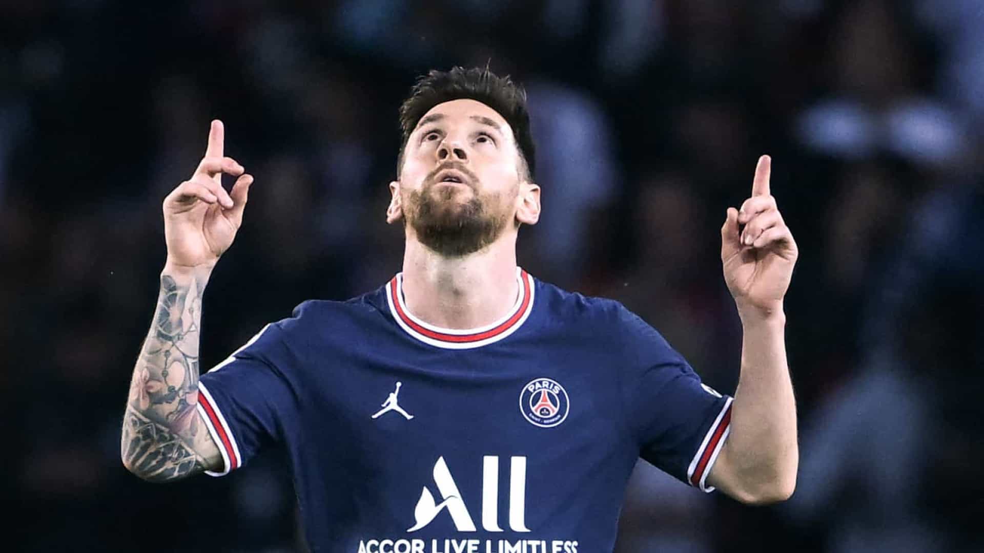 
Messi é o atleta mais bem pago do mundo e Neymar ocupa quarta posição