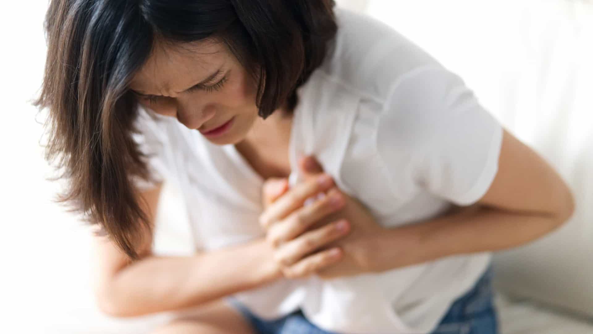 Está infartando ? Sintomas alarmantes que requerem ajuda médica urgente
