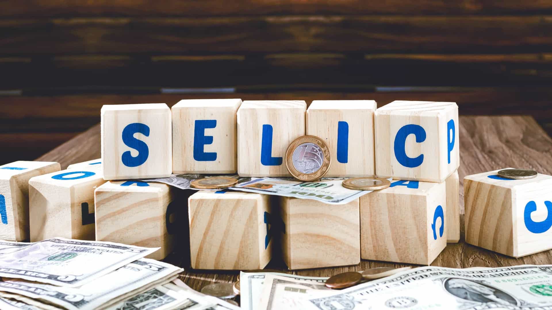Para economistas, cresce chance de alta da Selic às vésperas da eleição
