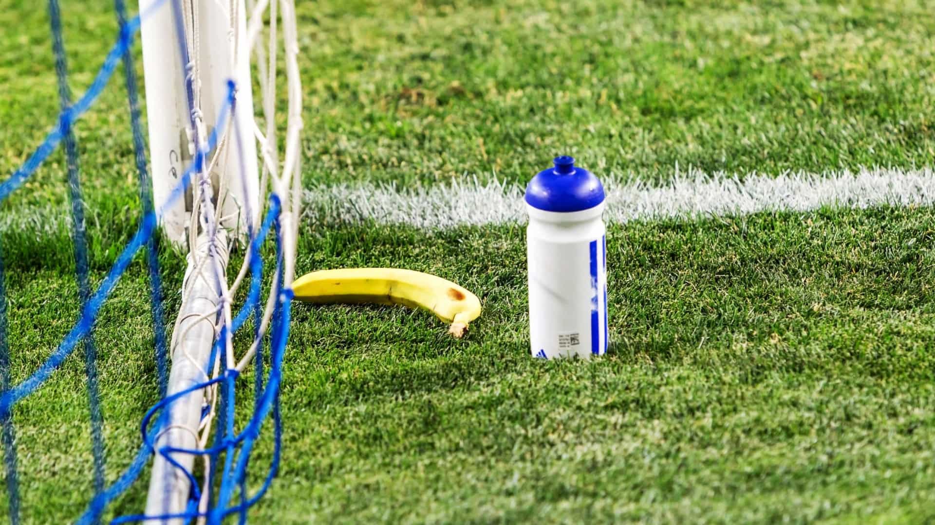 Impunidade marca racismo no futebol e só 20% dos casos resultam em condenação
