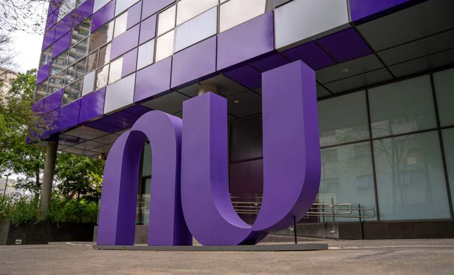 Usuários reclamam de instabilidade no aplicativo do Nubank, nesta sexta-feira, 04
