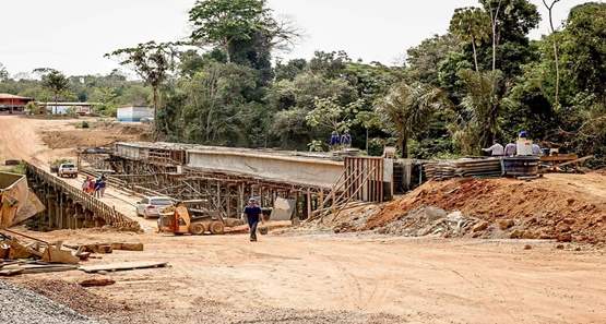 Lei obriga a dar transparência em obras paralisadas e inacabadas 
