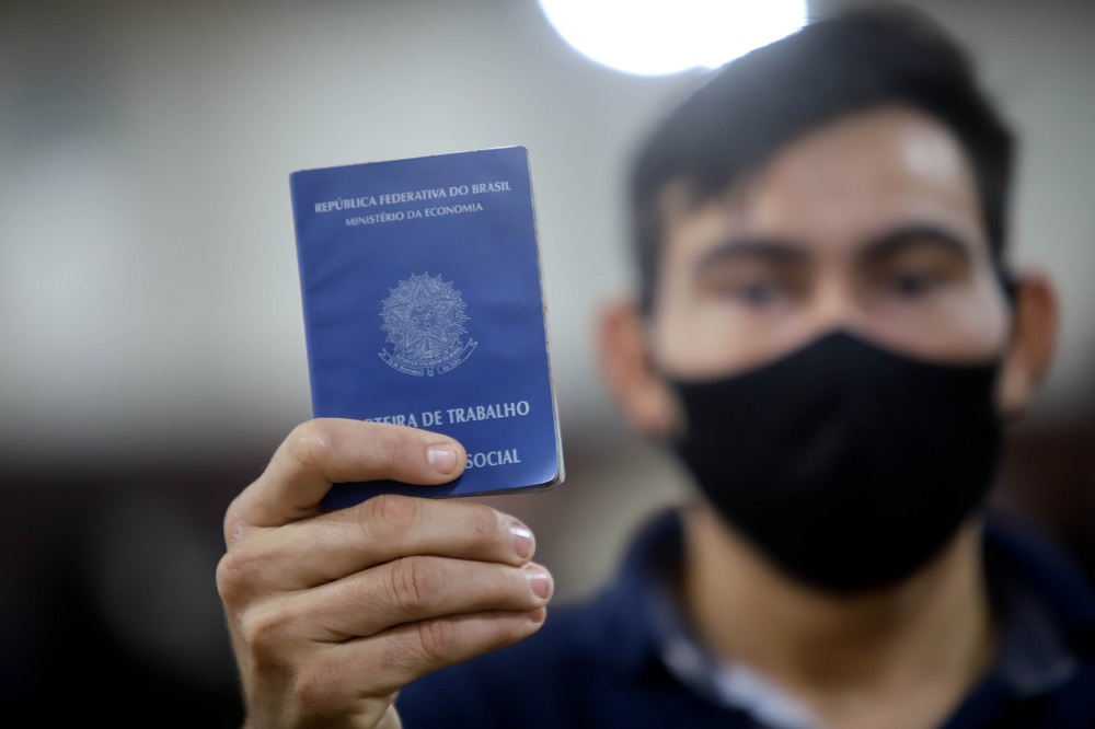 Ministro do Trabalho projeta criação de 2 milhões de vagas de emprego no 2º semestre 