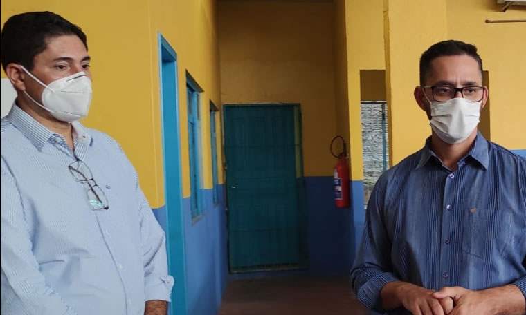 Vereador Márcio Pacele participa da entrega oficial da reforma no telhado da Escola Khrys Dámaris 