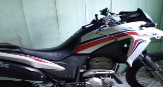  Polícia Civil prende 11 pessoas por associação ao tráfico de drogas.