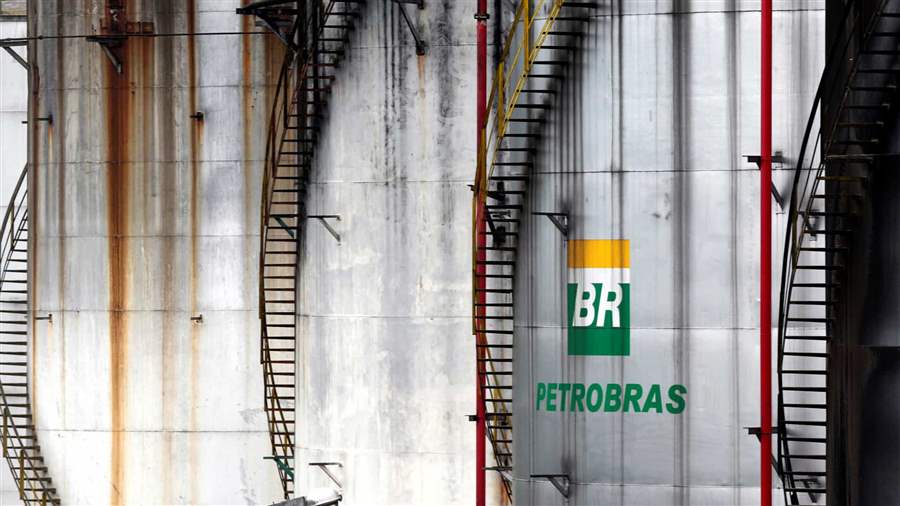 Petrobras anunciou hoje redução do preço da gasolina nas refinarias
