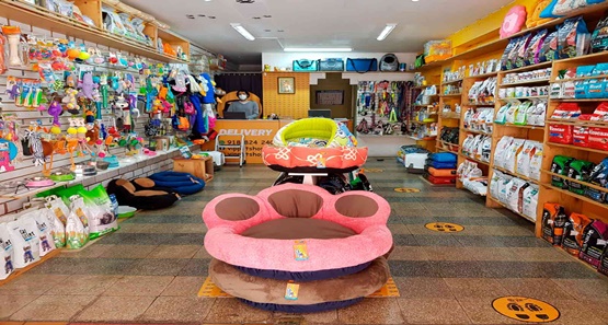 De arma em punho homem assalta "Pet Shop" mas é detido e surrado por cliente