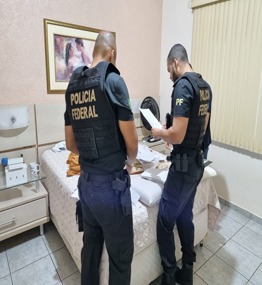 PF faz operação de combate a desvio de recursos na SESAU e cumpre mandados