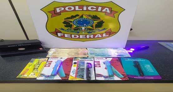 PF prende homem em flagrante recebendo notas falsas pelos Correios