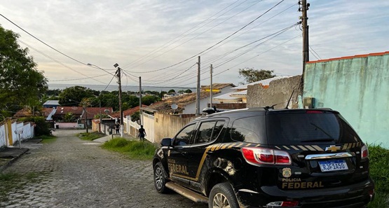 Polícia Federal investiga grupo suspeito de fraudar auxílio emergencial no Rio de Janeiro