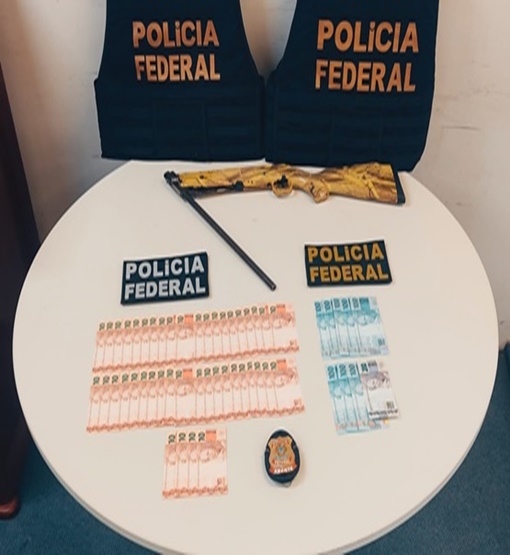 PF prende mulher em flagrante recebendo notas falsas pelos Correios 